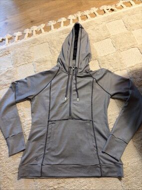 Athleta Heavenly Heights 3/4 Zip Hoodie- Navy & White